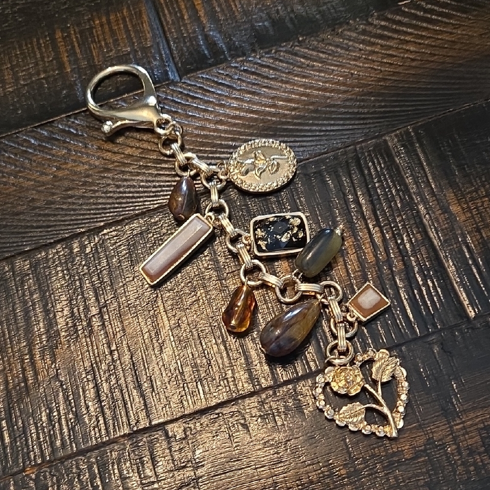 American Eagle Outfitters Stone Gold Bag Charm Keychain Multicolor Beads - Picture 2 of 2
